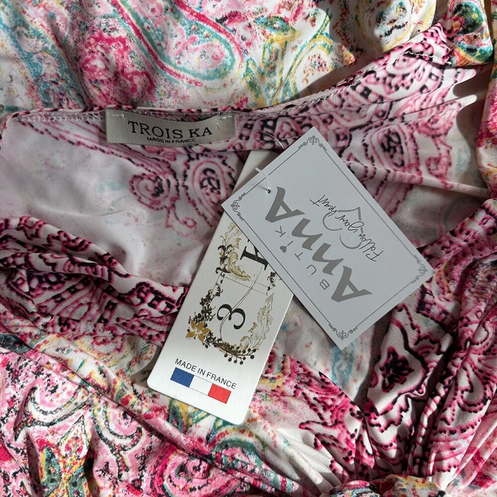 NWT TROIS KA FLOWEY PATTERN DRESS - Picture 2 of 12
